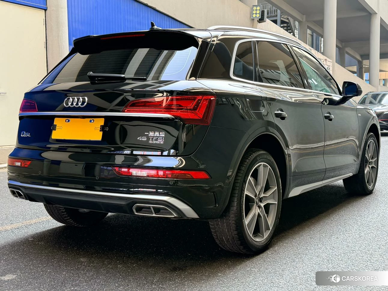 Audi Q5L id 4467420 из Китая 7