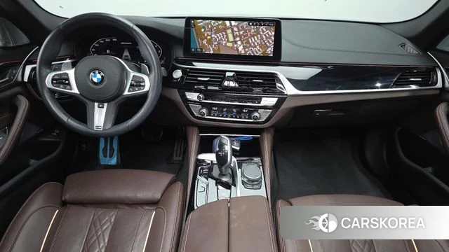 BMW 5 Series (G30) id 3922679 из Кореи 17