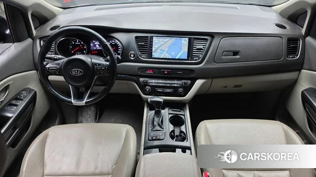Kia All New Carnival id 3814596 из Кореи 17