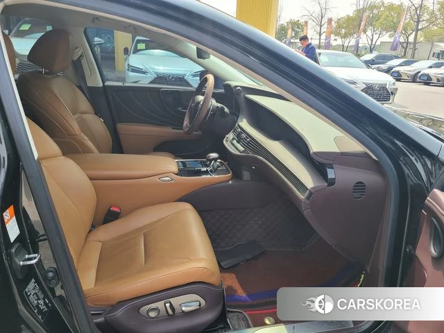 Lexus LS id 4241009 из Китая 9