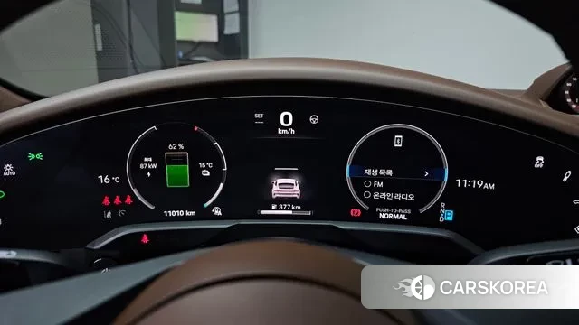 Porsche Taycan id 3365355 из Кореи 17