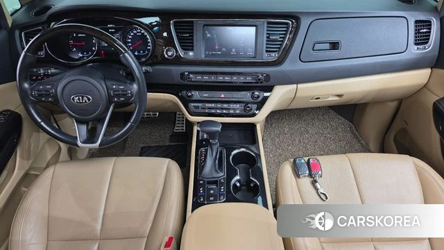Kia The New Carnival id 4652321 из Кореи 17