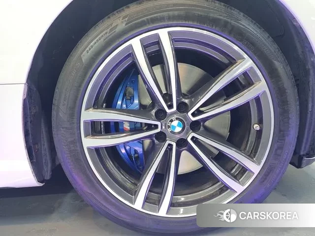 BMW 6 Series GT (G32) id 3411098 из Кореи 17