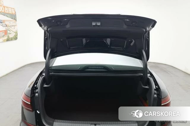 Volkswagen Passat id 4279119 из Китая 21