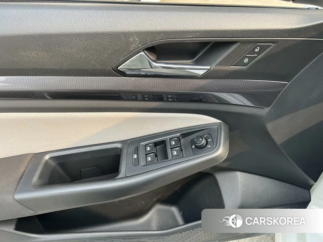 Volkswagen Bora id 4277012 из Китая 42