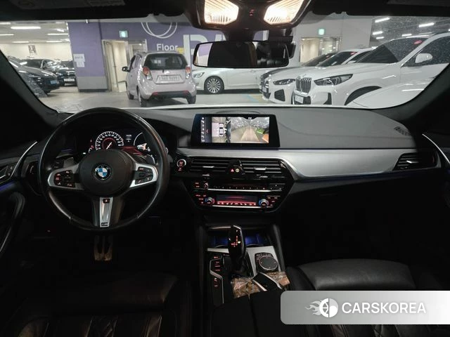 BMW 5 Series (G30) id 4294738 из Кореи 17