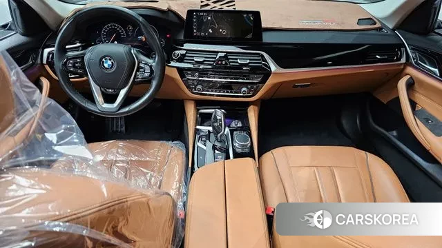 BMW 5 Series (G30) id 3292023 из Кореи 17