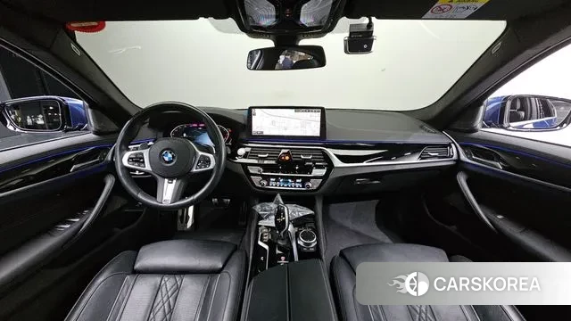 BMW 5 Series (G30) id 3567470 из Кореи 17