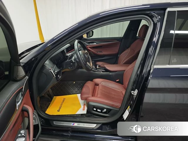 BMW 5 series PHEV id 4261313 из Китая 17