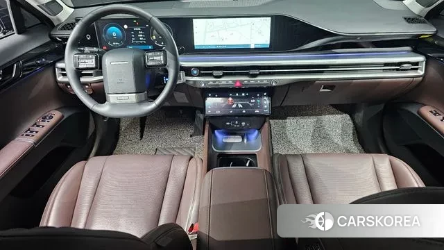 Hyundai Grandeur (GN7) id 2889230 из Кореи 17