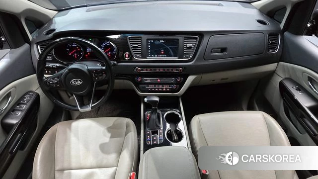 Kia The New Carnival id 4703026 из Кореи 17