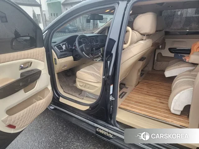 Kia The New Carnival id 3703241 из Кореи 7