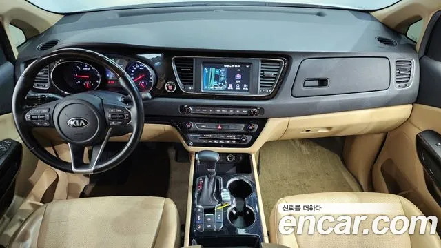 Kia The New Carnival id 2716578 из Кореи 17