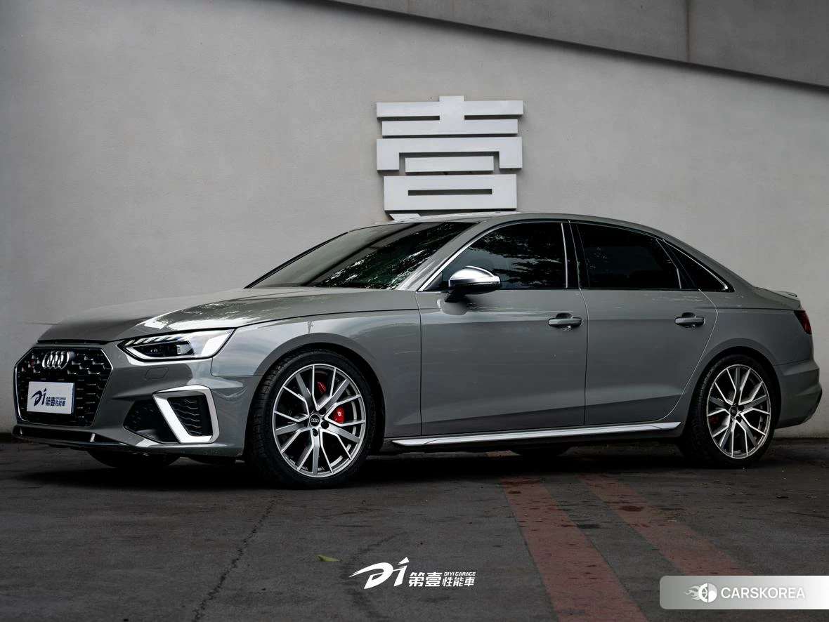 Audi S4 id 4419264 из Китая 7