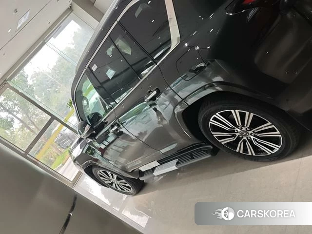 Lexus LX id 4260857 из Китая 7