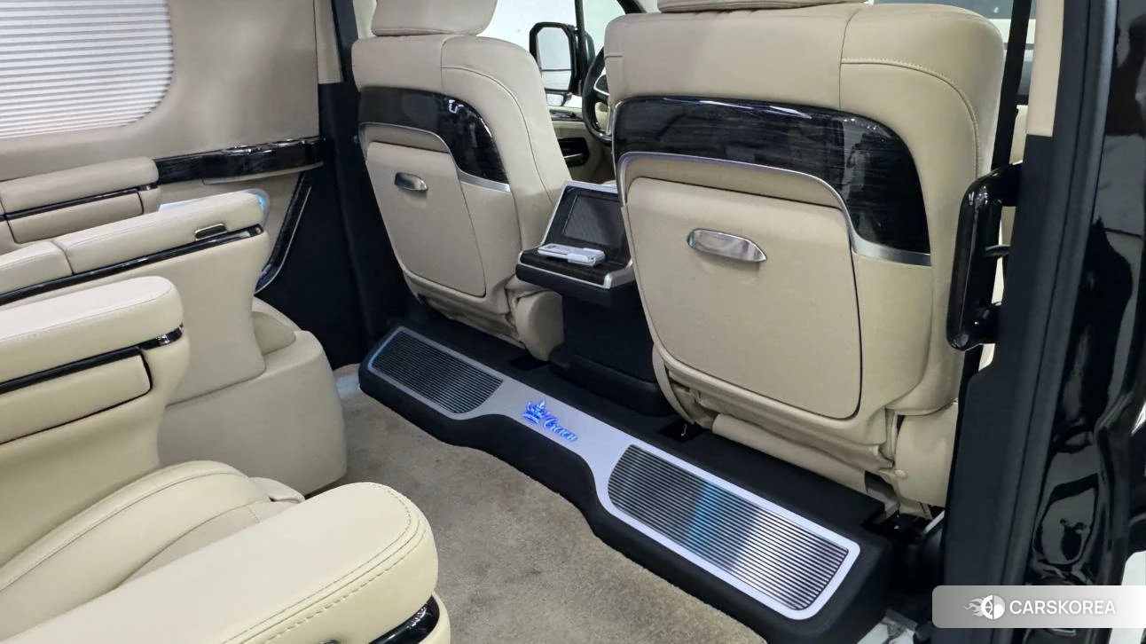 Toyota Hiace id 4468115 из Китая 17