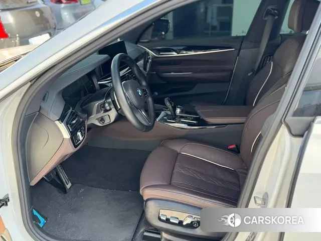 BMW 6 Series GT (G32) id 3152519 из Кореи 7