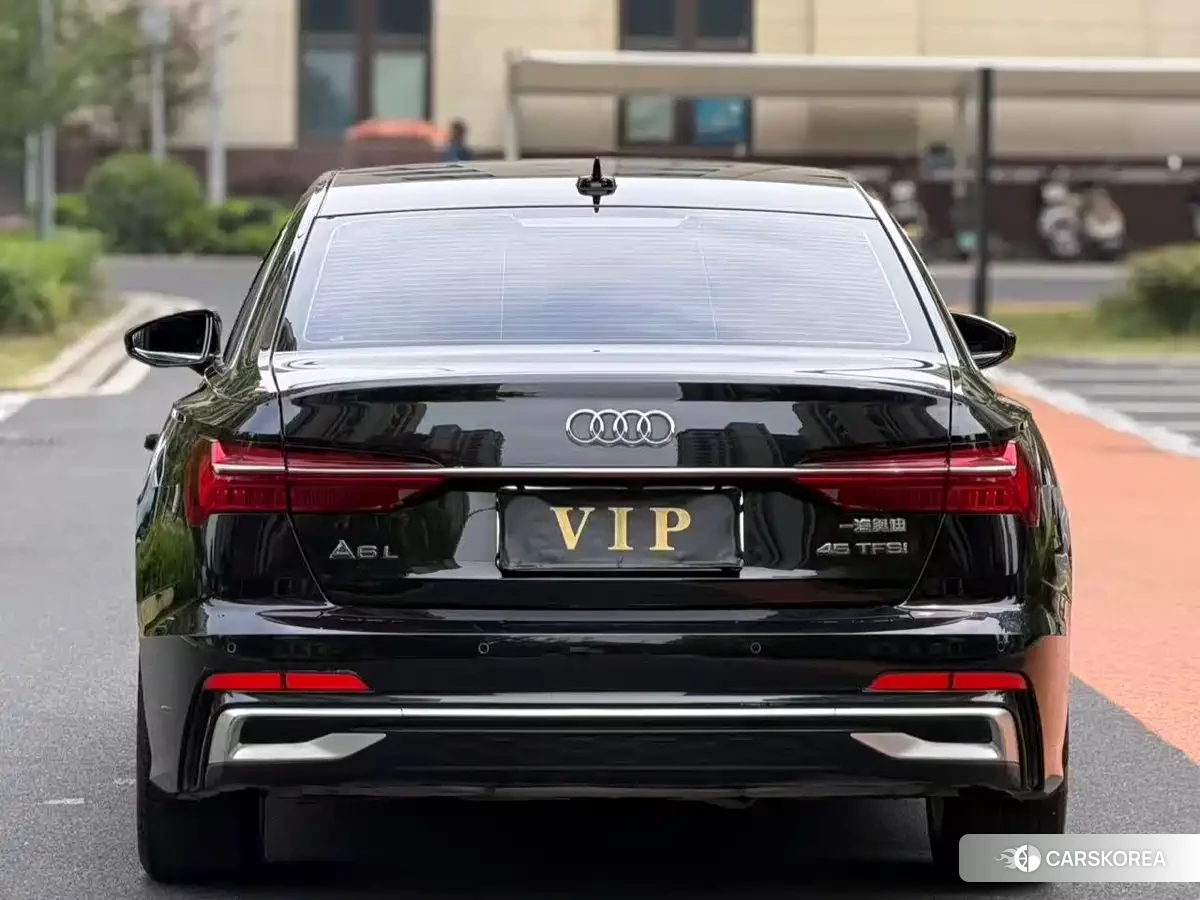 Audi A6L id 4686224 из Китая 15