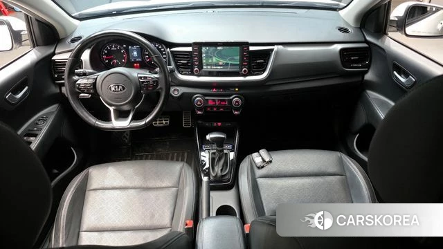 Kia Stonic id 3813573 из Кореи 17