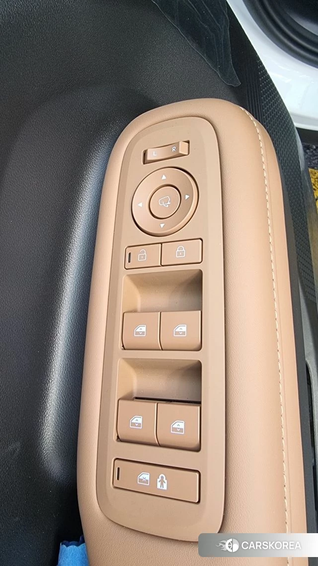 Hyundai Santa Fe (MX5) id 3890202 из Кореи 7