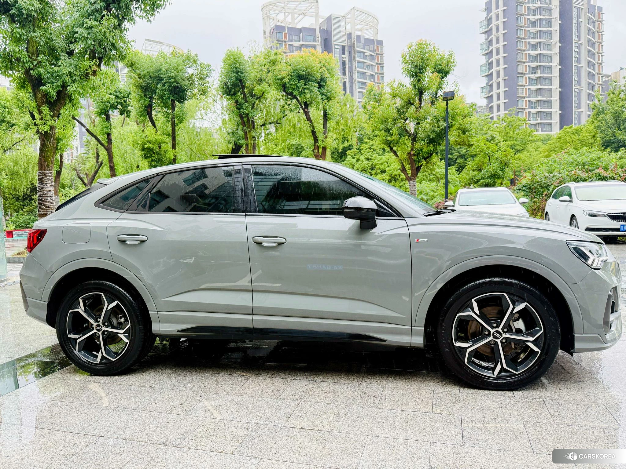 Audi Q3 Sportback id 4487451 из Китая 13