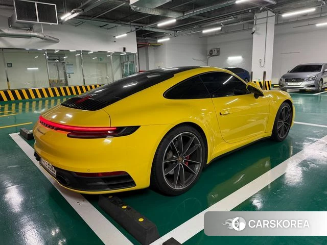 Porsche 911(992) id 4619479 из Кореи 16