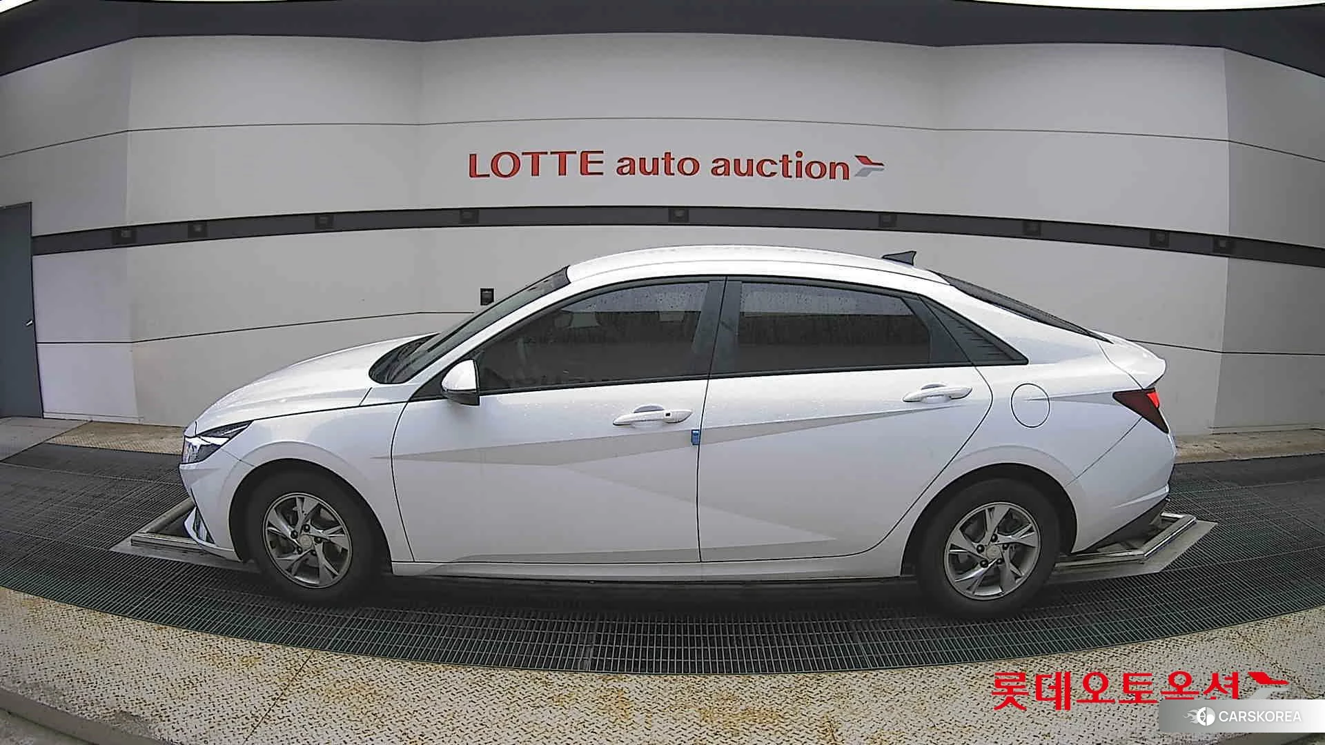 Hyundai Avante id 4352359 из Кореи 35