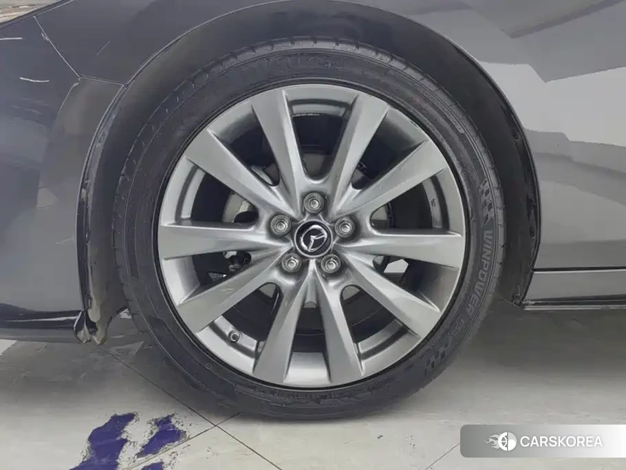 Mazda 3 id 4664581 из Китая 13