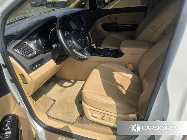 Kia The New Carnival id 4435104 из Кореи 13