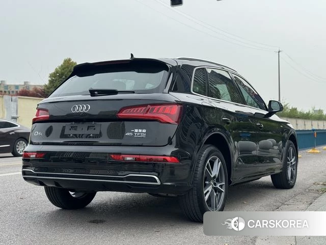 Audi Q5L id 4227883 из Китая 7