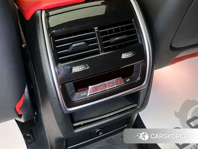 BMW X6 M id 4273574 из Китая 15