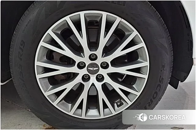 Genesis GV80 id 3161281 из Кореи 17