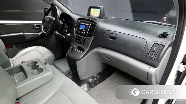 Hyundai The New Grand Starex id 3004020 из Кореи 17