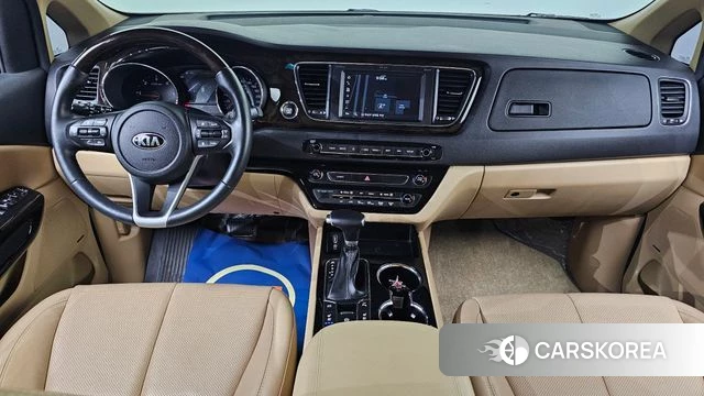 Kia The New Carnival id 4765560 из Кореи 28