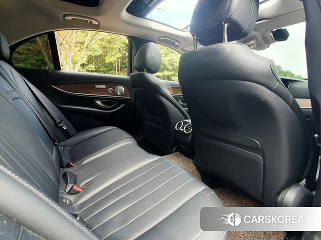 Mercedes-Benz E-Class W213 id 4755010 из Кореи 16