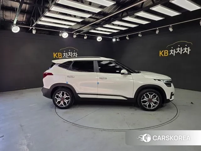 Kia Seltos id 3545518 из Кореи 17
