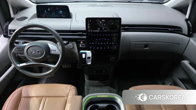 Hyundai Staria id 4308535 из Кореи 17