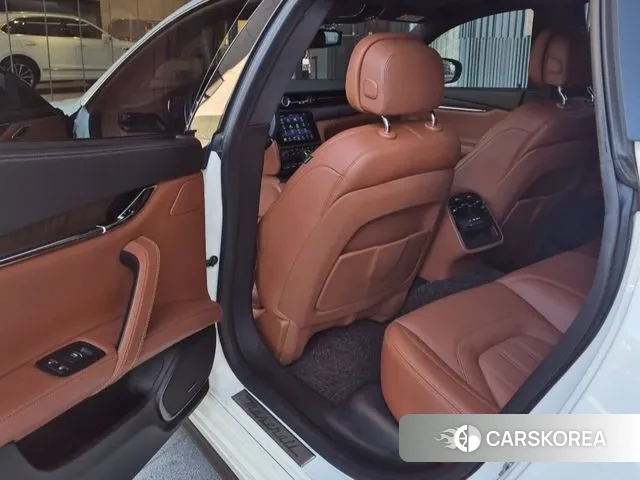 Maserati Quattroporte id 3425513 из Кореи 14