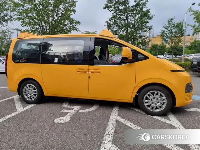 Hyundai Staria id 3021941 из Кореи 7