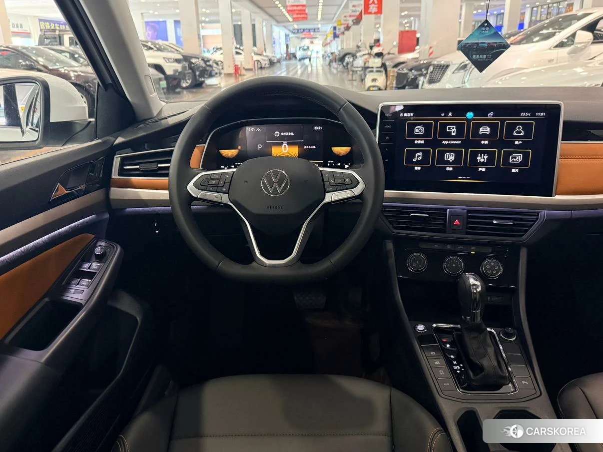 Volkswagen Bora id 4407361 из Китая 14