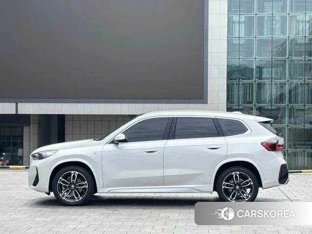 BMW X1 id 4380435 из Китая 13