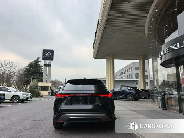 Lexus RX id 4262248 из Китая 15
