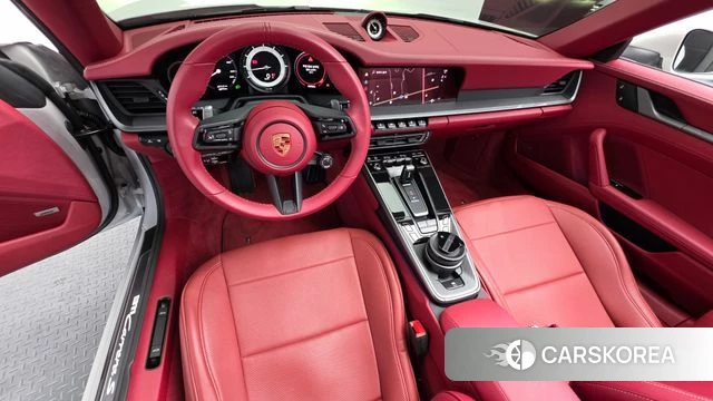 Porsche 911(992) id 3896708 из Кореи 17