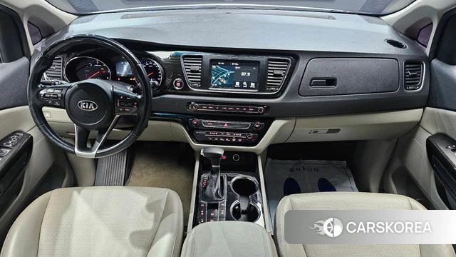 Kia The New Carnival id 4434989 из Кореи 17