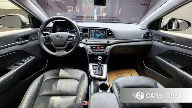 Hyundai Avante AD id 3112875 из Кореи 17