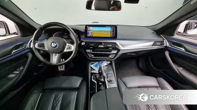 BMW 5 Series (G30) id 2889589 из Кореи 17