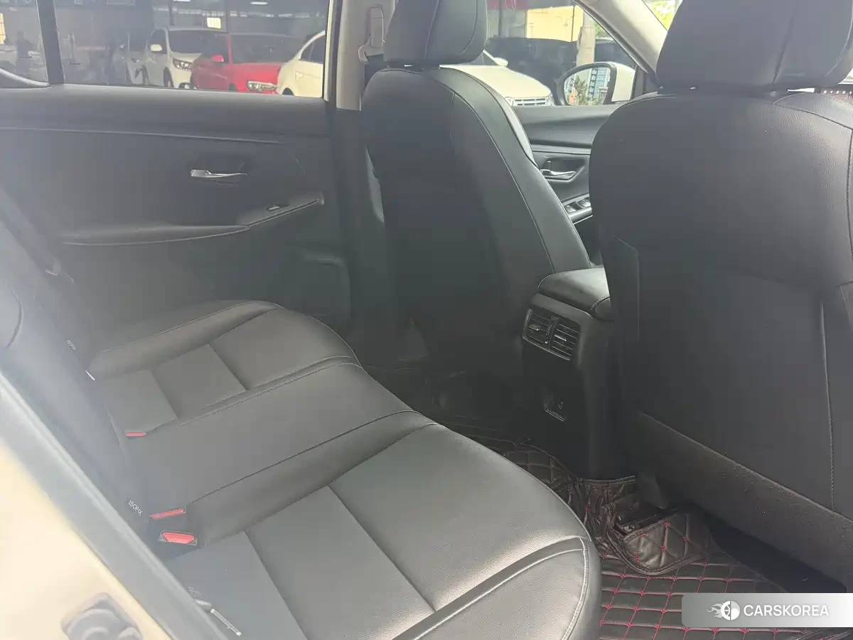 Nissan Sylphy id 4629476 из Китая 7