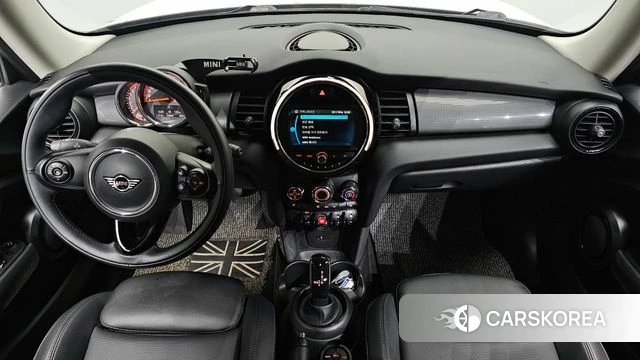 Mini Cooper id 4019718 из Кореи 17