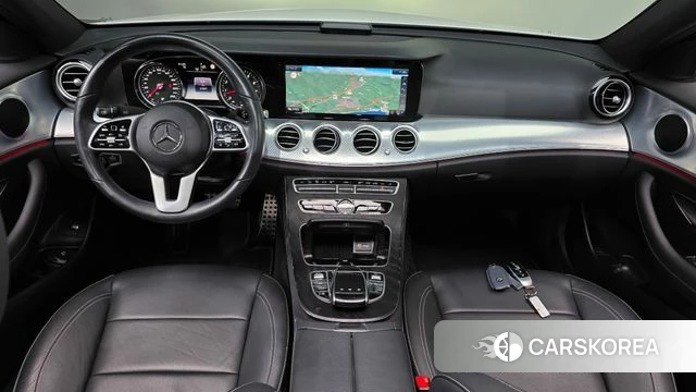 Mercedes-Benz E-Class W213 id 4637551 из Кореи 29