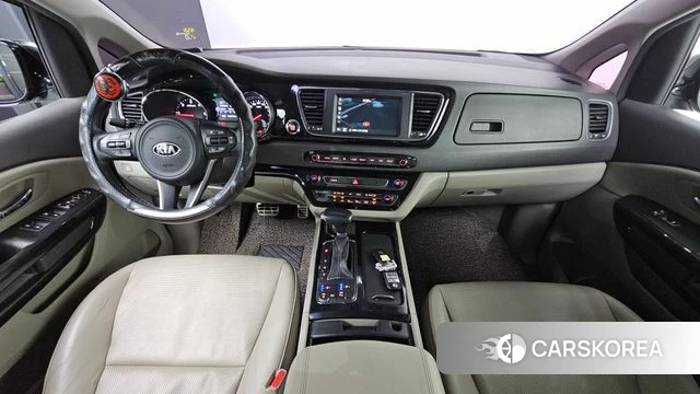 Kia All New Carnival id 4633363 из Кореи 28